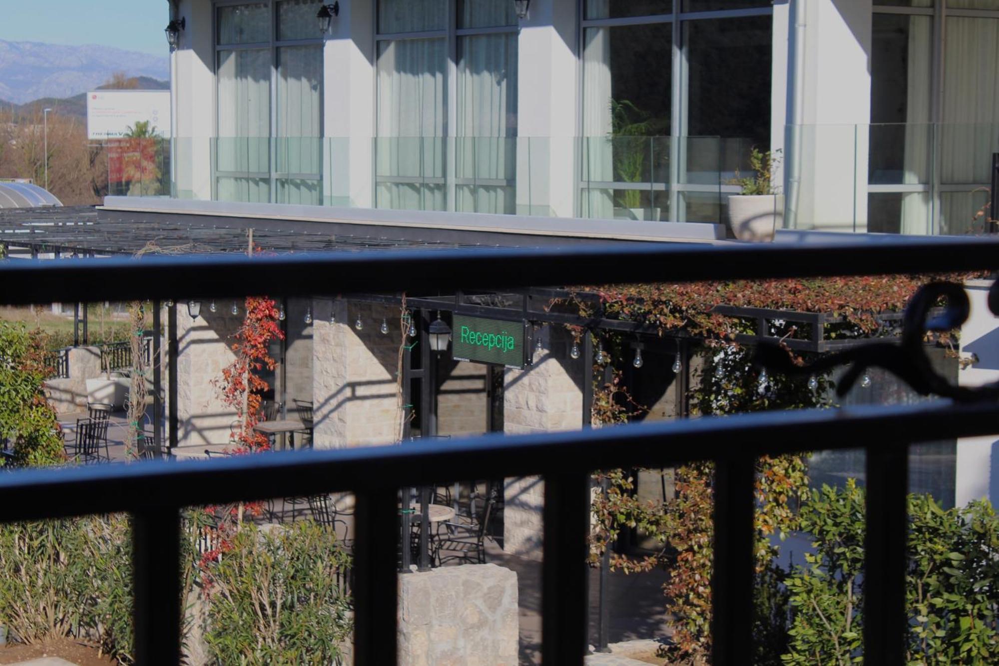 Hotel Opera Jaz Budva Exterior photo