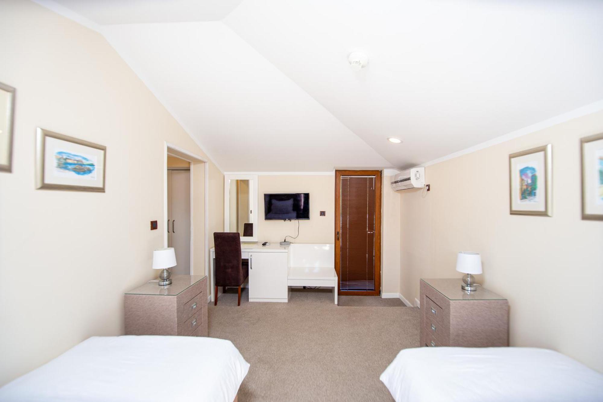 Hotel Opera Jaz Budva Room photo