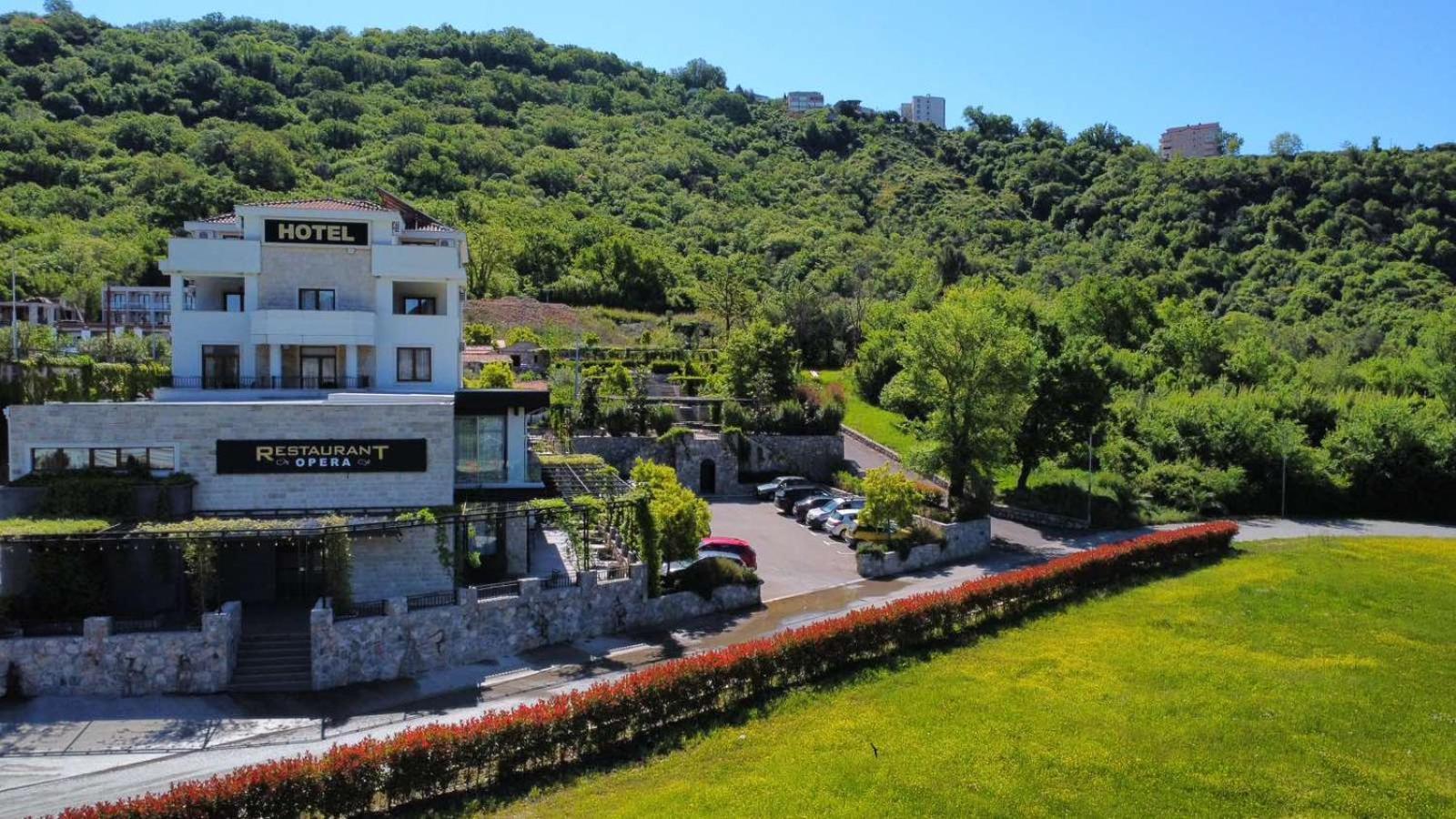 Hotel Opera Jaz Budva Exterior photo