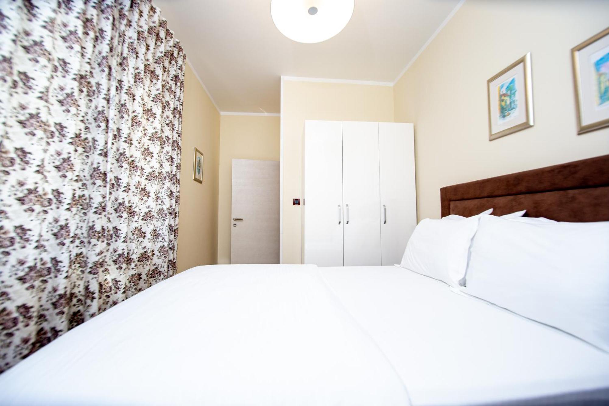 Hotel Opera Jaz Budva Exterior photo