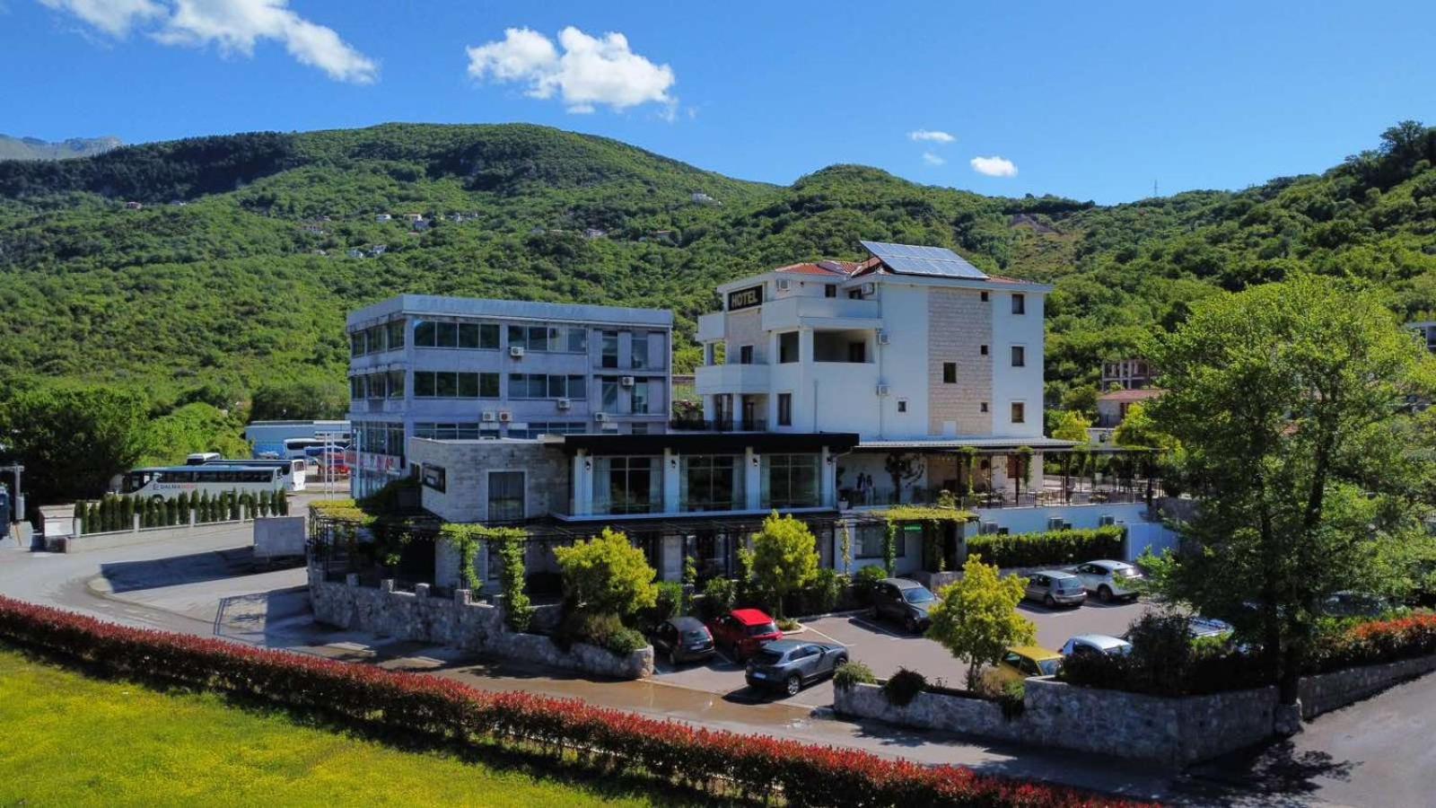 Hotel Opera Jaz Budva Exterior photo